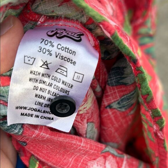 Men's Red Floral Hawaiian Shirt M - Picture 5 of 5